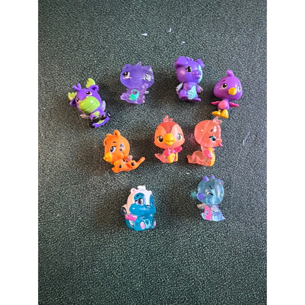 Hatchimals CollEGGtibles Lot of 9 Mini Figures Spin Master Glitter Wings Mixed